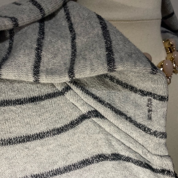 LOVE PINK Graphic Full Zip Hoodie - Picture 3 of 6